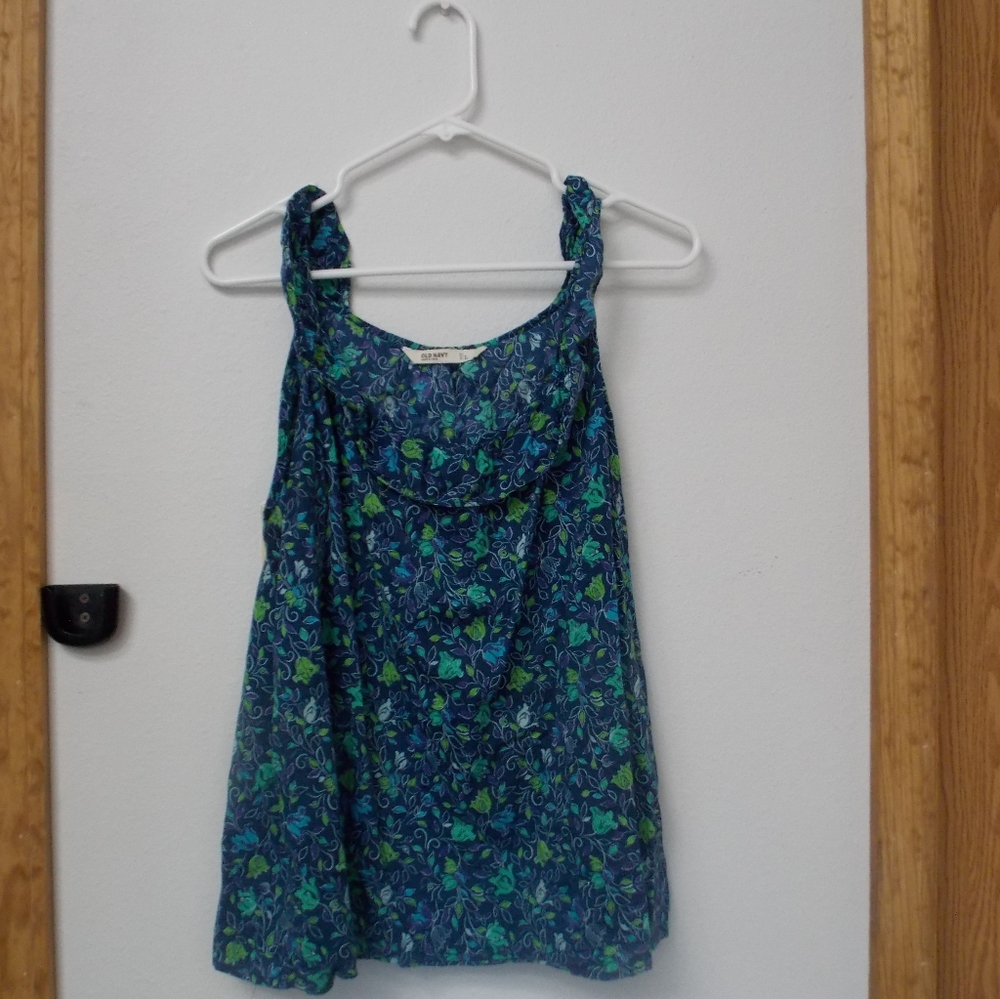 Old Navy tank top